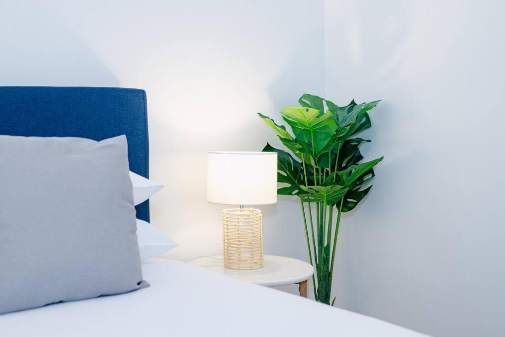 Apartment Ultimo Escape - Walk To - Unique 2 Bedroom - Sleeps 8 Sydney