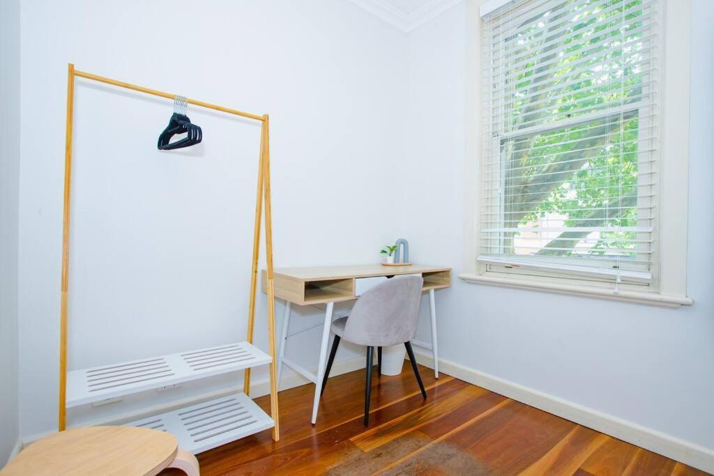 Ultimo Escape - Walk To - Unique 2 Bedroom - Sleeps 8 Sydney