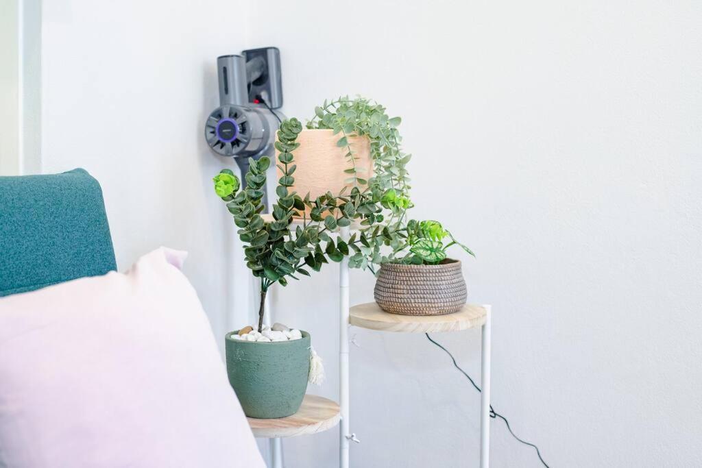 Ultimo Escape - Walk To - Unique 2 Bedroom - Sleeps 8